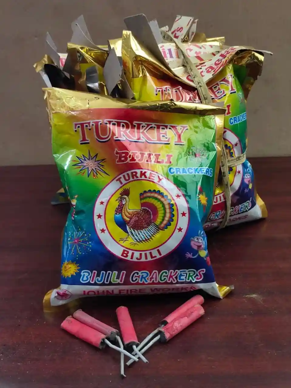 Red Bijili (50 Pcs)
